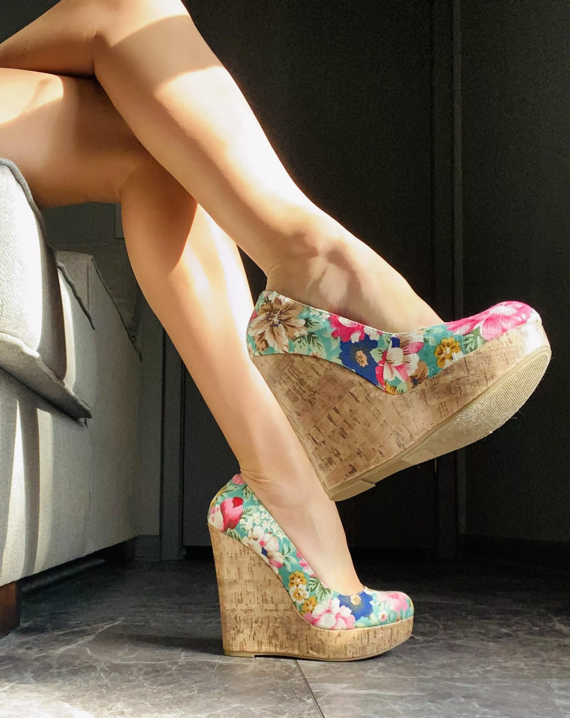 Wedge Wednesday 💗 Wedge Wednesday 💗