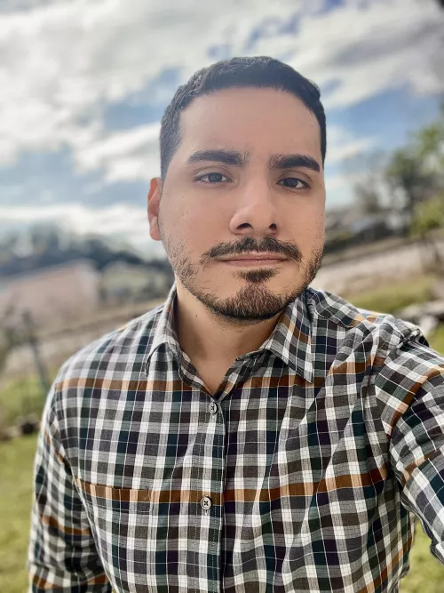 Weekend flies by too quickly Weekend flies by too quickly