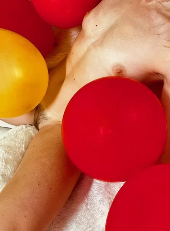 Welcum, that's the naughtiest hairy pussy Welcum, that's the naughtiest hairy pussy