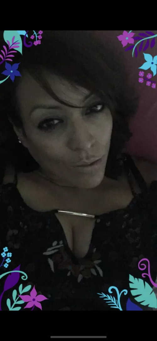 Well my sons friend convinced me to make an account so here I am 🥰😘 lol