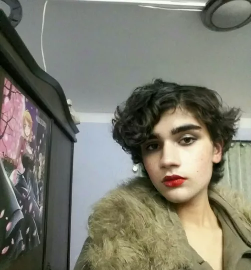 Went for a regal look. Do I look like it? π₯°π₯°