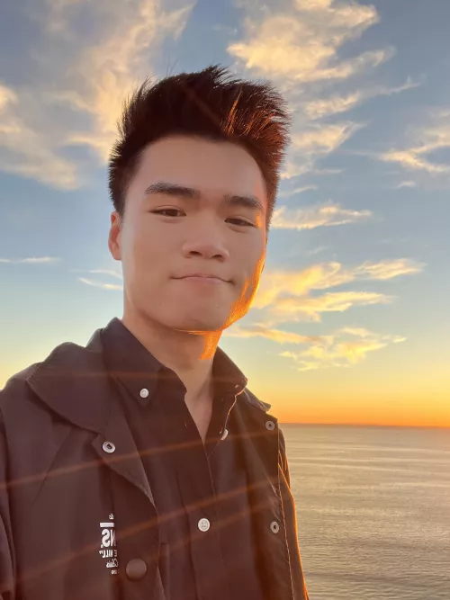 Went hiking to see the sunset, and I managed to take this pic while I was up there