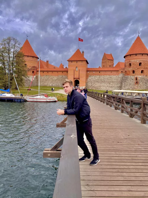 Went on a spontaneous windy holiday, can any bro guess where to? Went on a spontaneous windy holiday, can any bro guess where to?