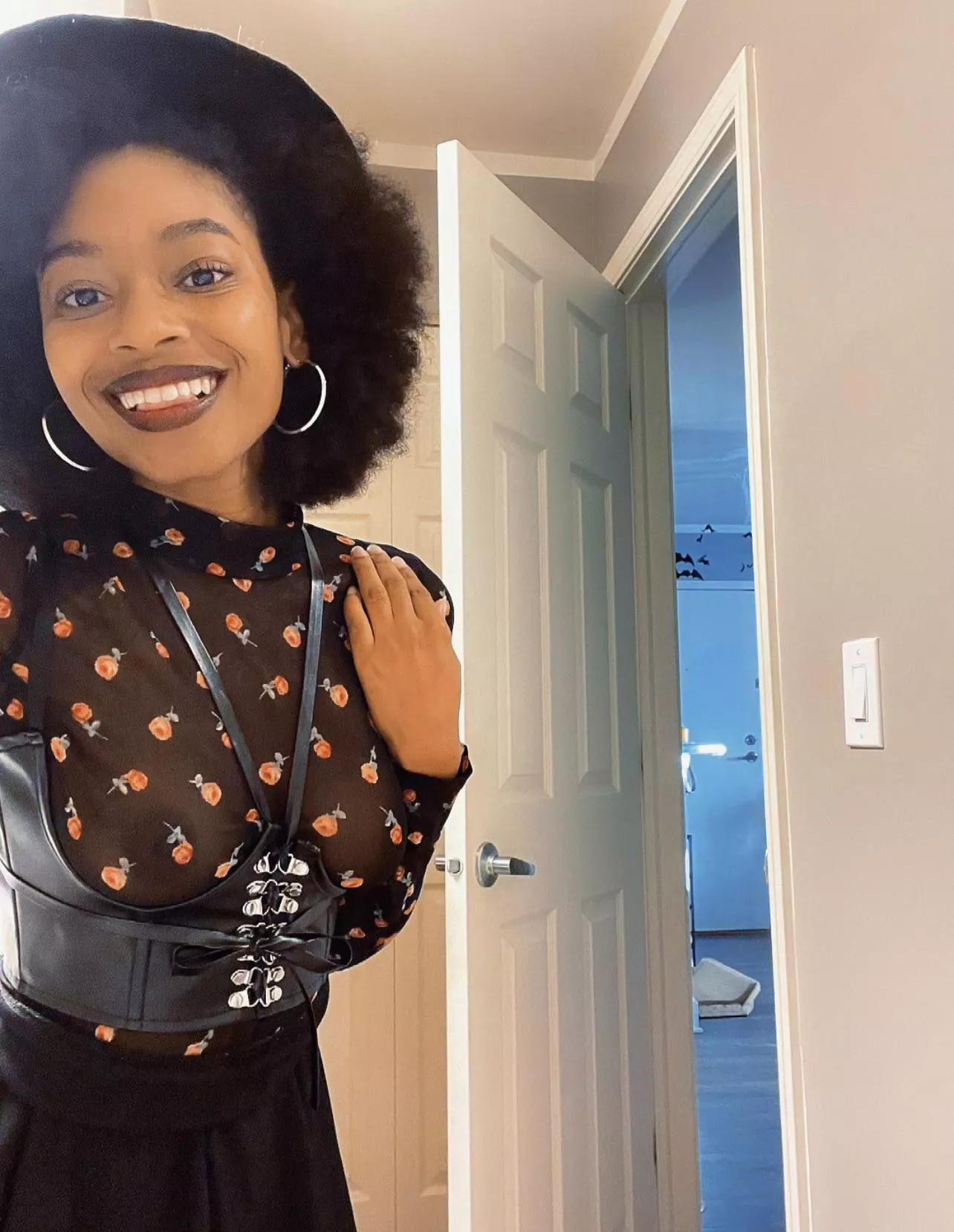 Went out in this sexy little outfit! Went out in this sexy little outfit!