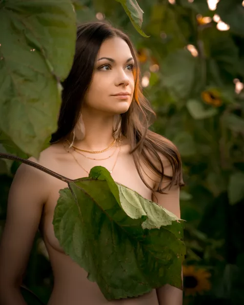 What a convenient leaf!