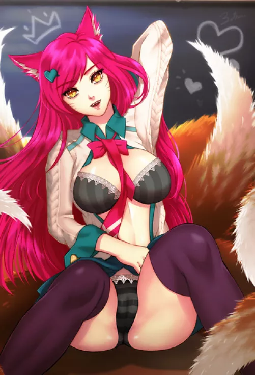 What Ahri stays after school for 🤭 (whisky)
