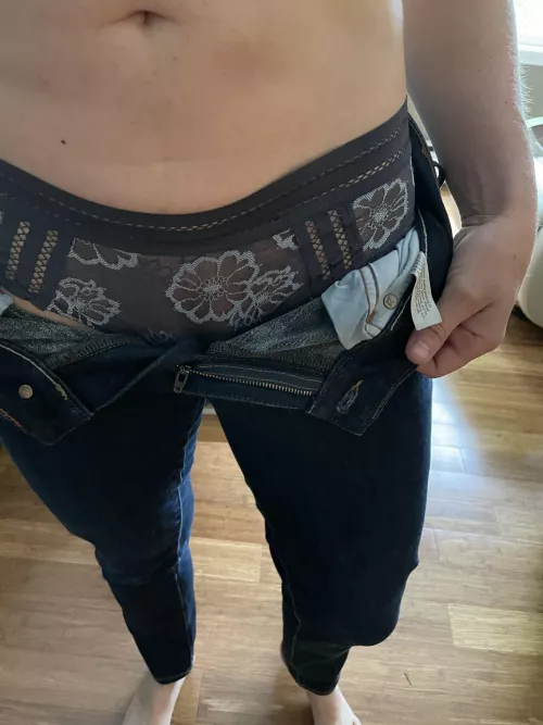 What are you looking for today?? Aim for happy, repeat clients 🥰😘 [f][pay-to-play] OnlyFans, pissing, sexting, GFE, fluids, videos, nudes, panties… ASK ✨ Please be direct 😘 kk: curious_content2002