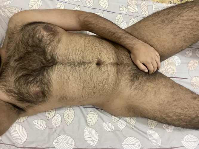 What comes to your mind when you see me laying down in bed like this? 😈