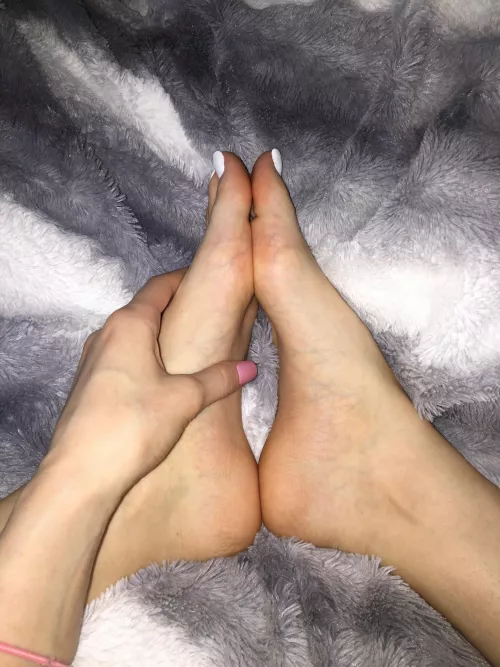 What could I fit between my high arches??πππ