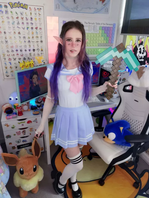 what did you show me to make me lip bite? 😏❤️