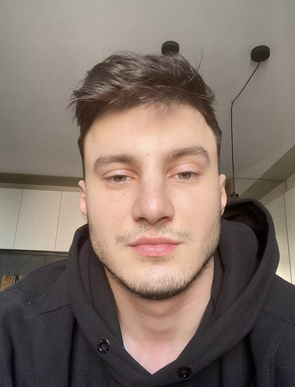 What do u plan for this Christmas?🎄I’m gonna visit my family I guess 🙃