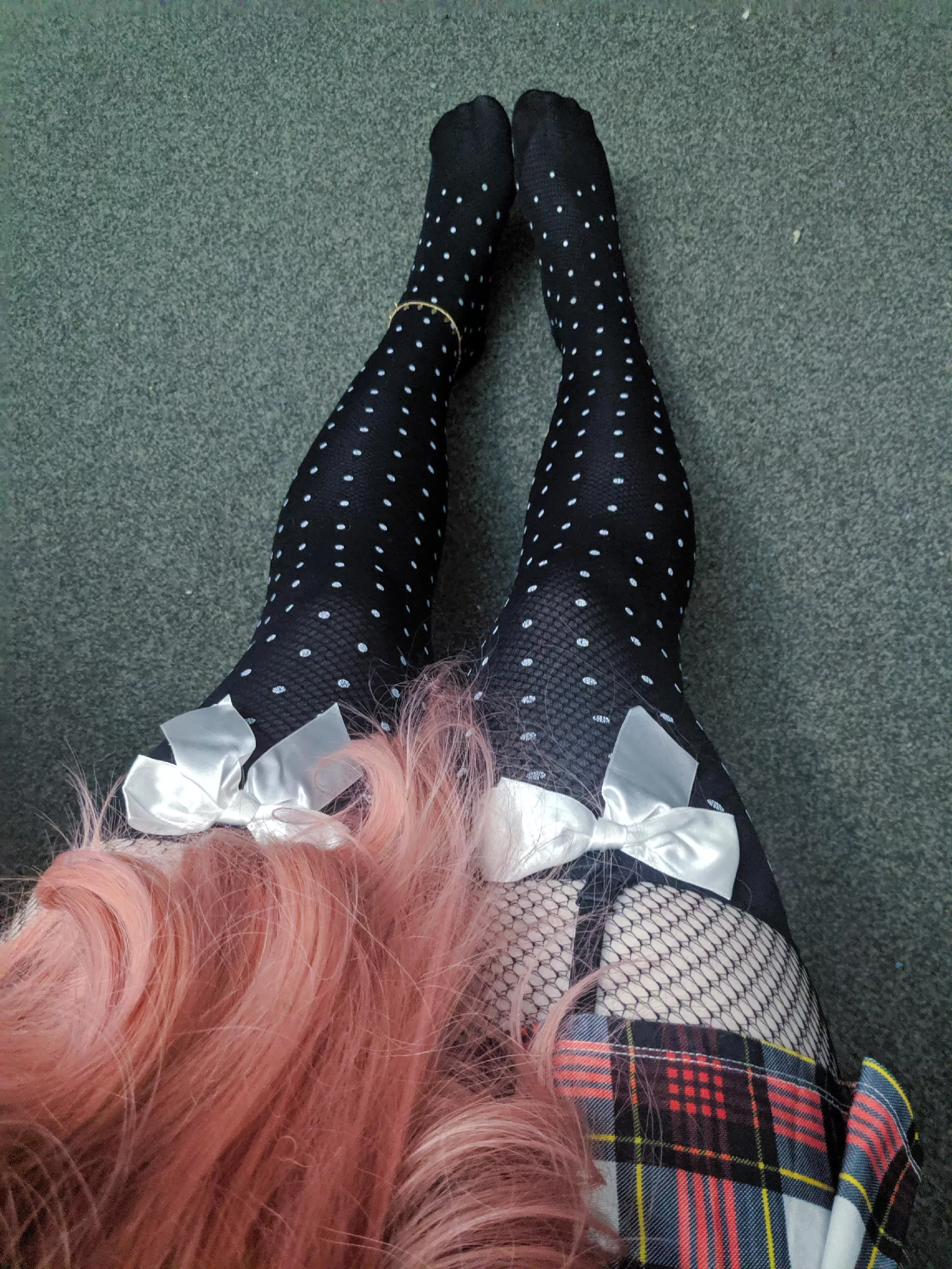 What do u think? Cute enough to give u a foot job? 😌