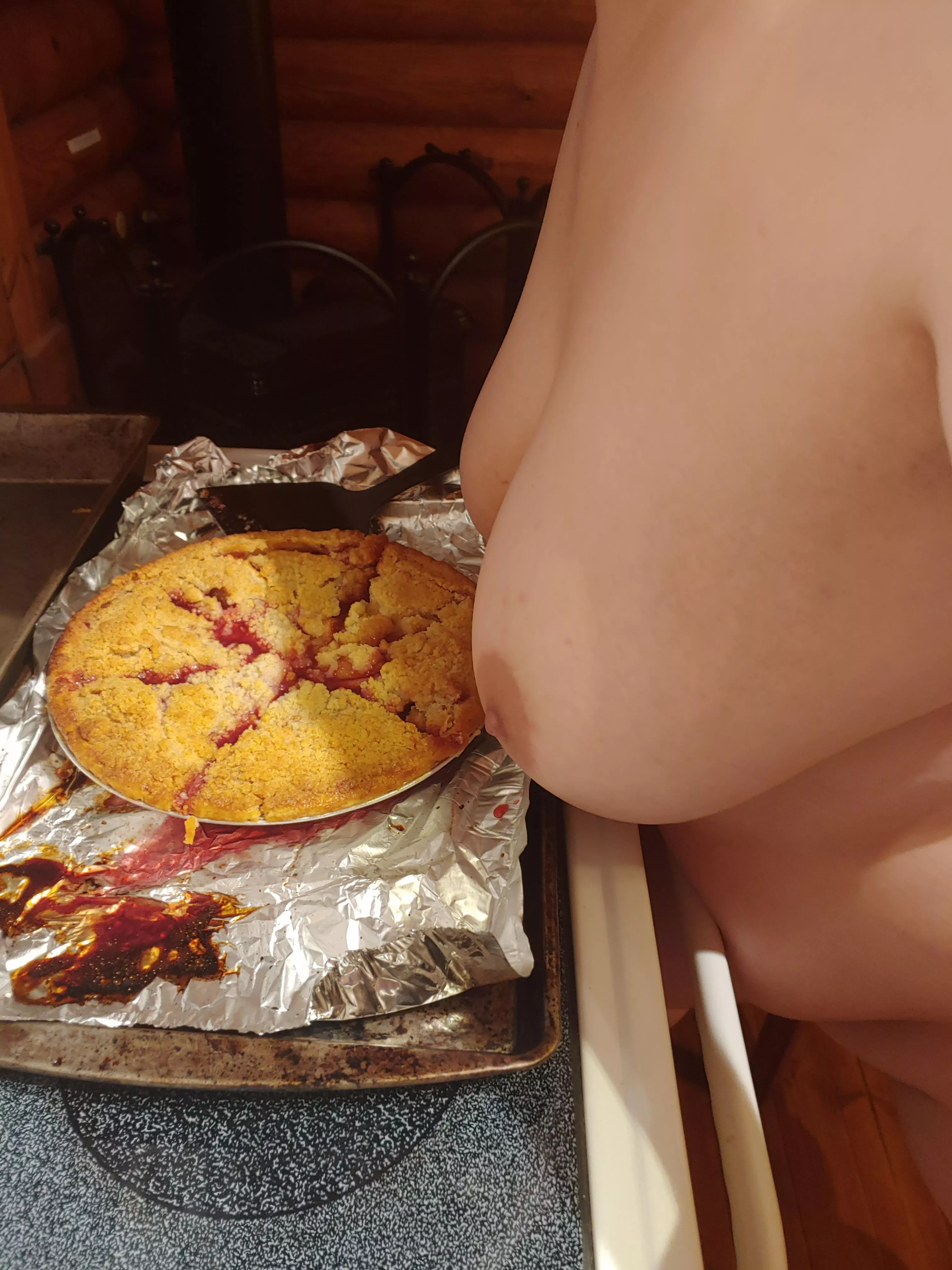 What do you like better the SD hotwife or the julian Pie