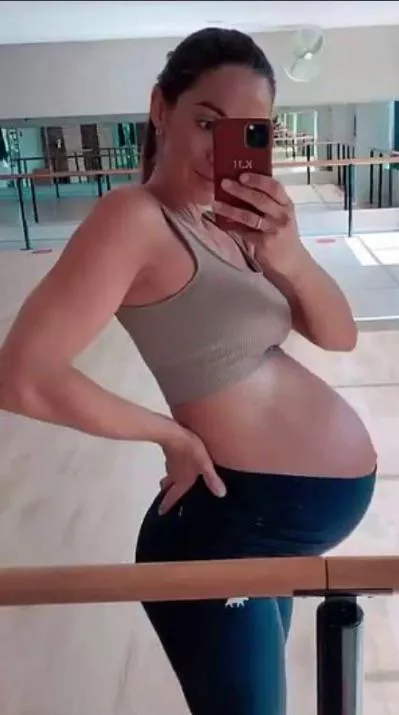 What do you think about my curves? What do you think about my curves?