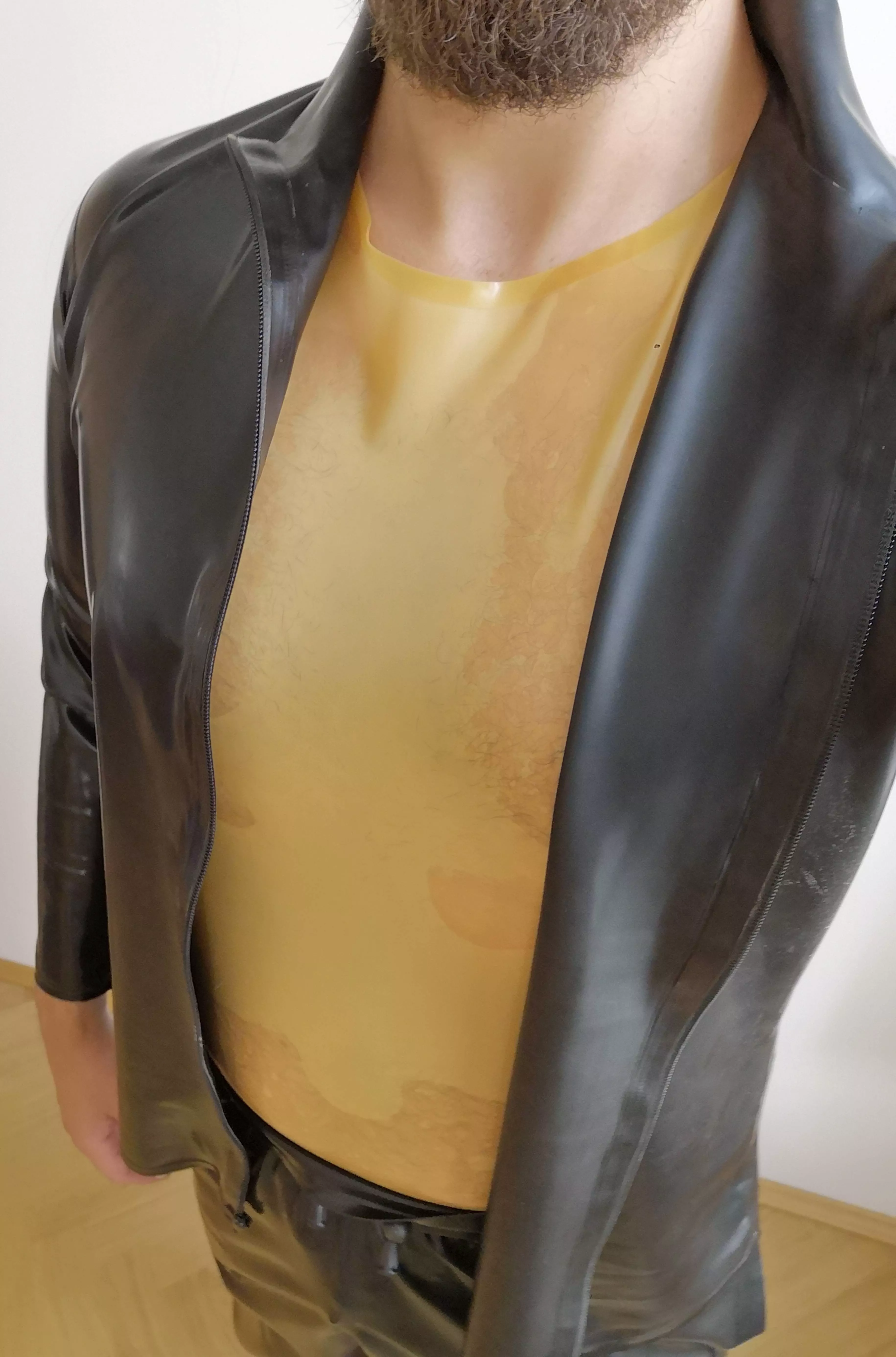 What do you think, can I go out like this? What do you think, can I go out like this?