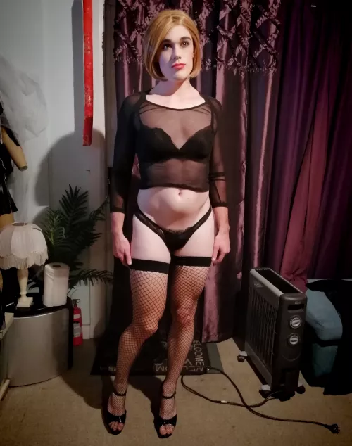 What do you think, does this wig suit me? π