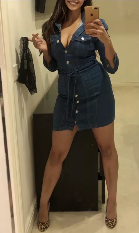 What do you think guys should I have put these panties on or not? British Asian πππ¦