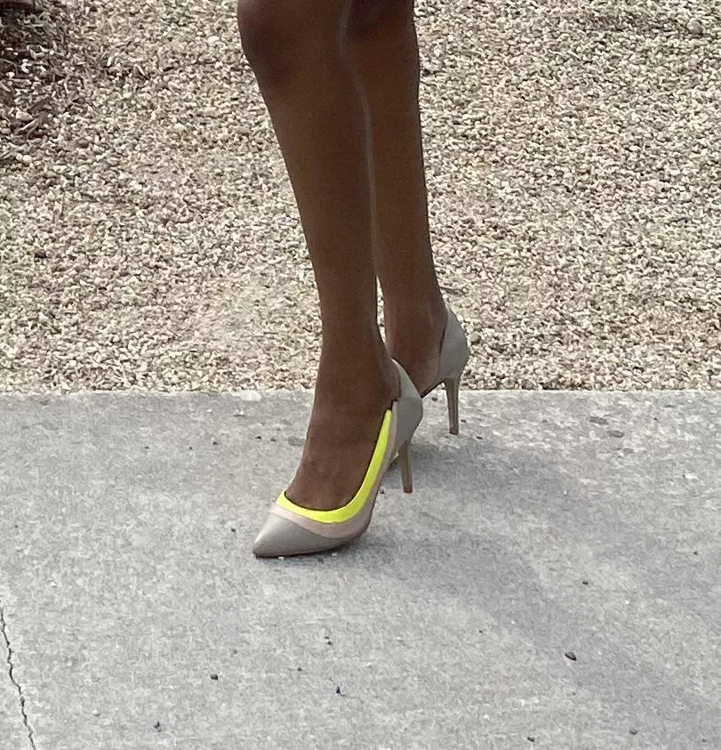 What do you think? Nice heels right? What do you think? Nice heels right?
