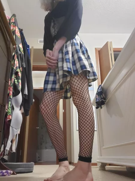 What do you think of me in my fishnets?? 🥺 What do you think of me in my fishnets?? 🥺