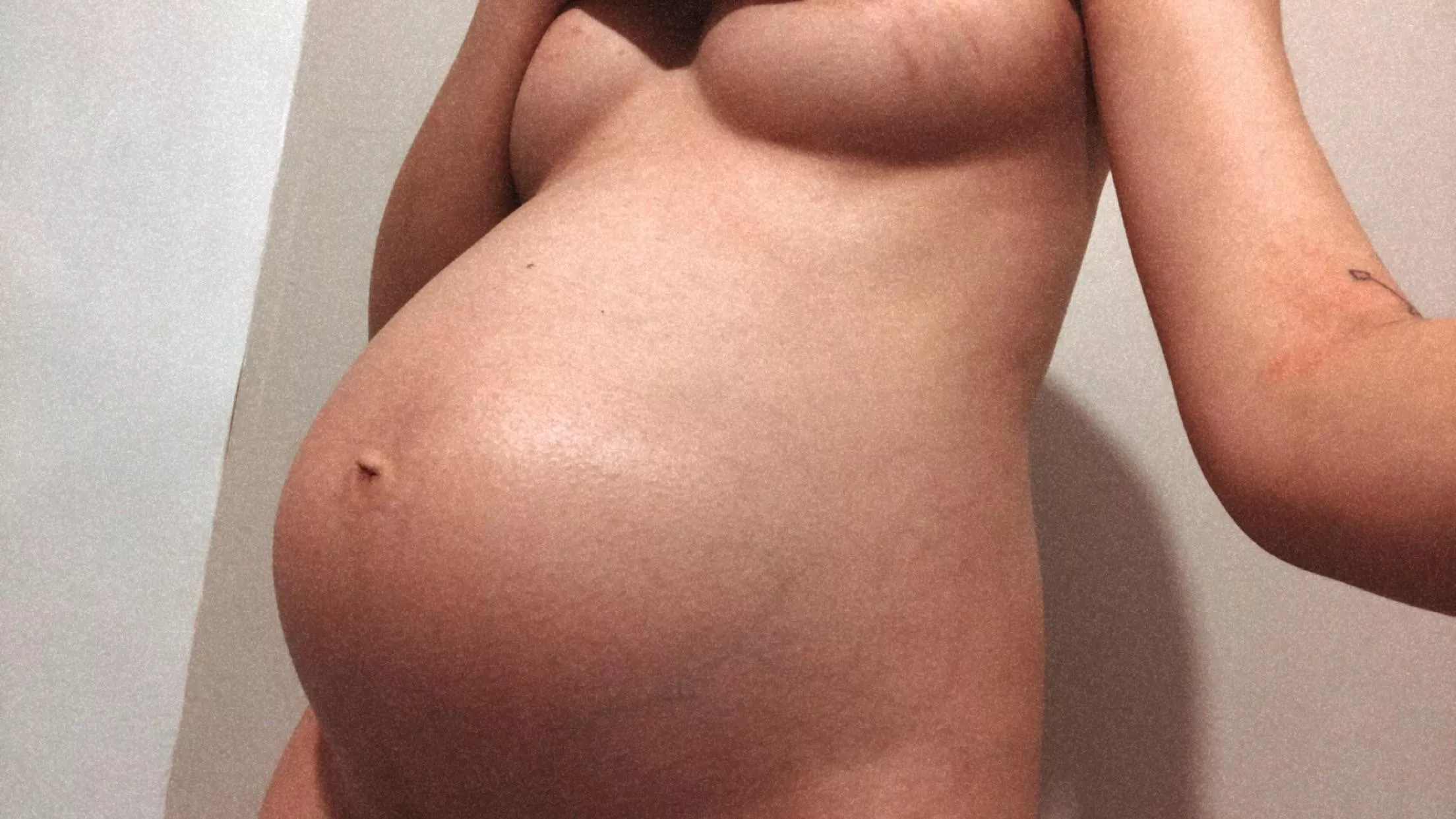 What do you think of my bump? ;) What do you think of my bump? ;)