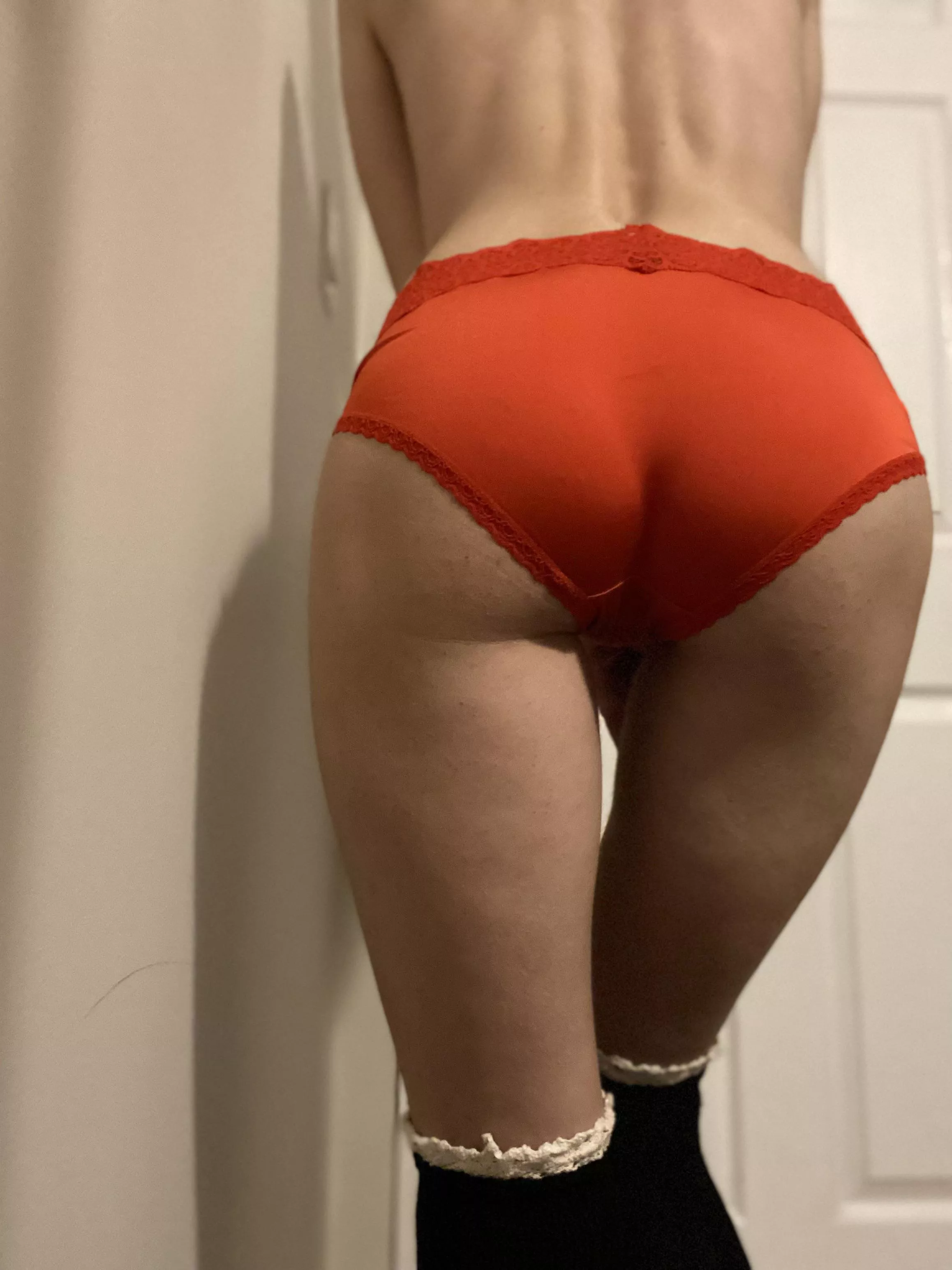 What do you think of my little 🍑