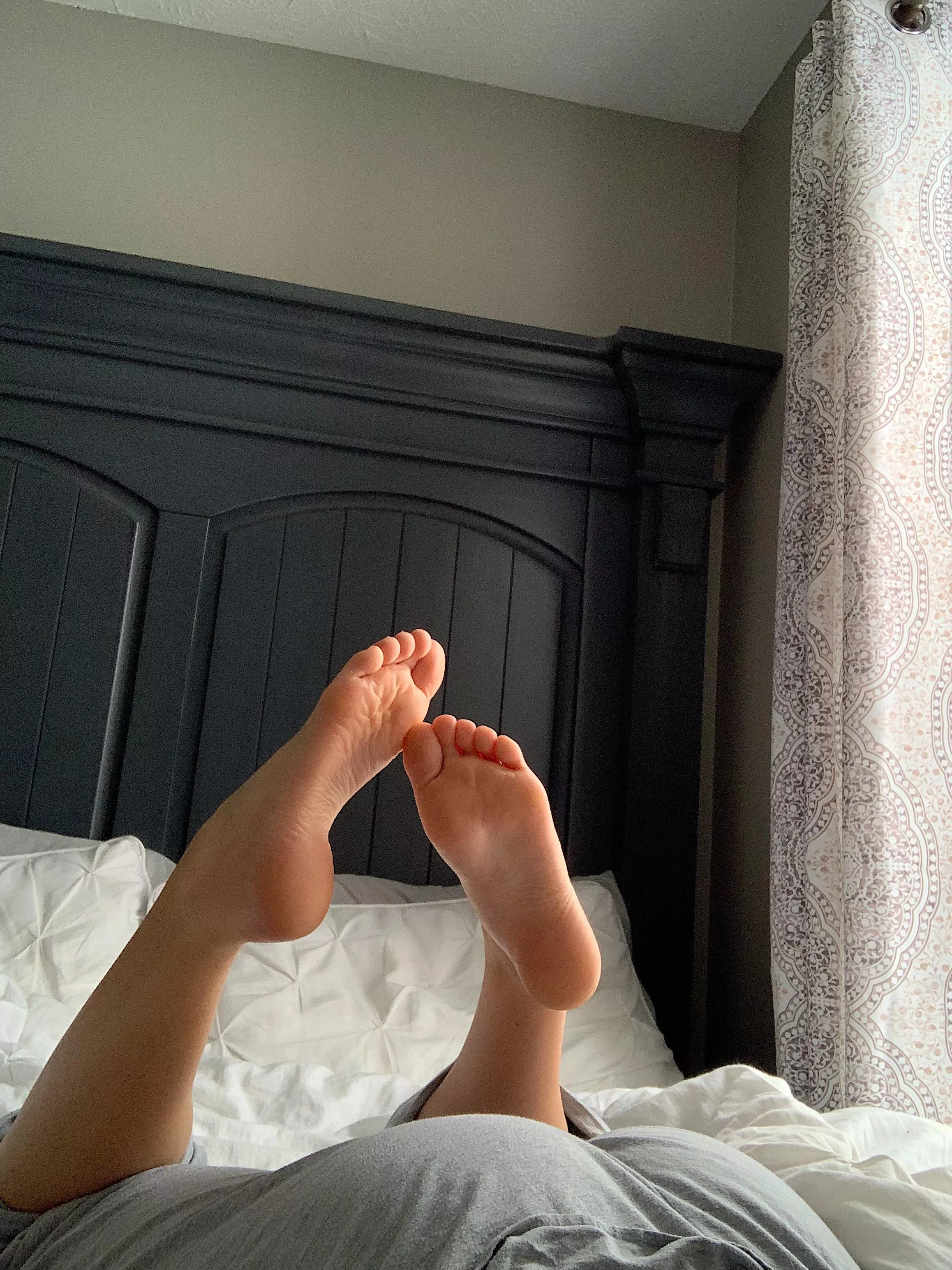 What do you think of my soles? 🥺
