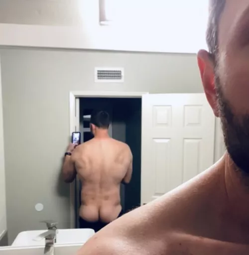 What do you think would be best on my back, hands or nails?