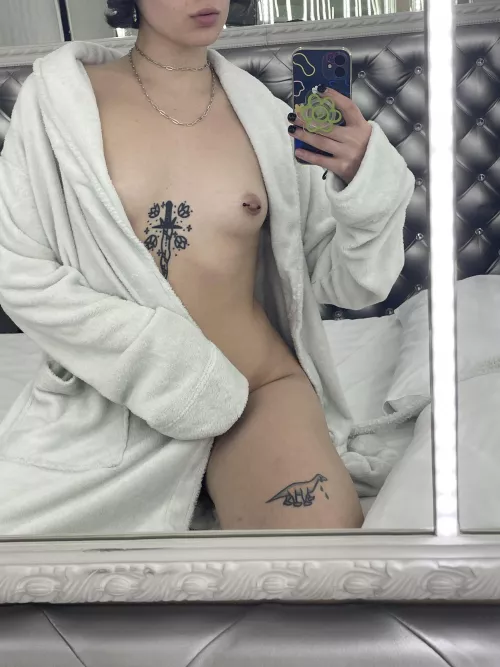 What happens in the hotel rooms, stays in the hotel rooms ๐คซ