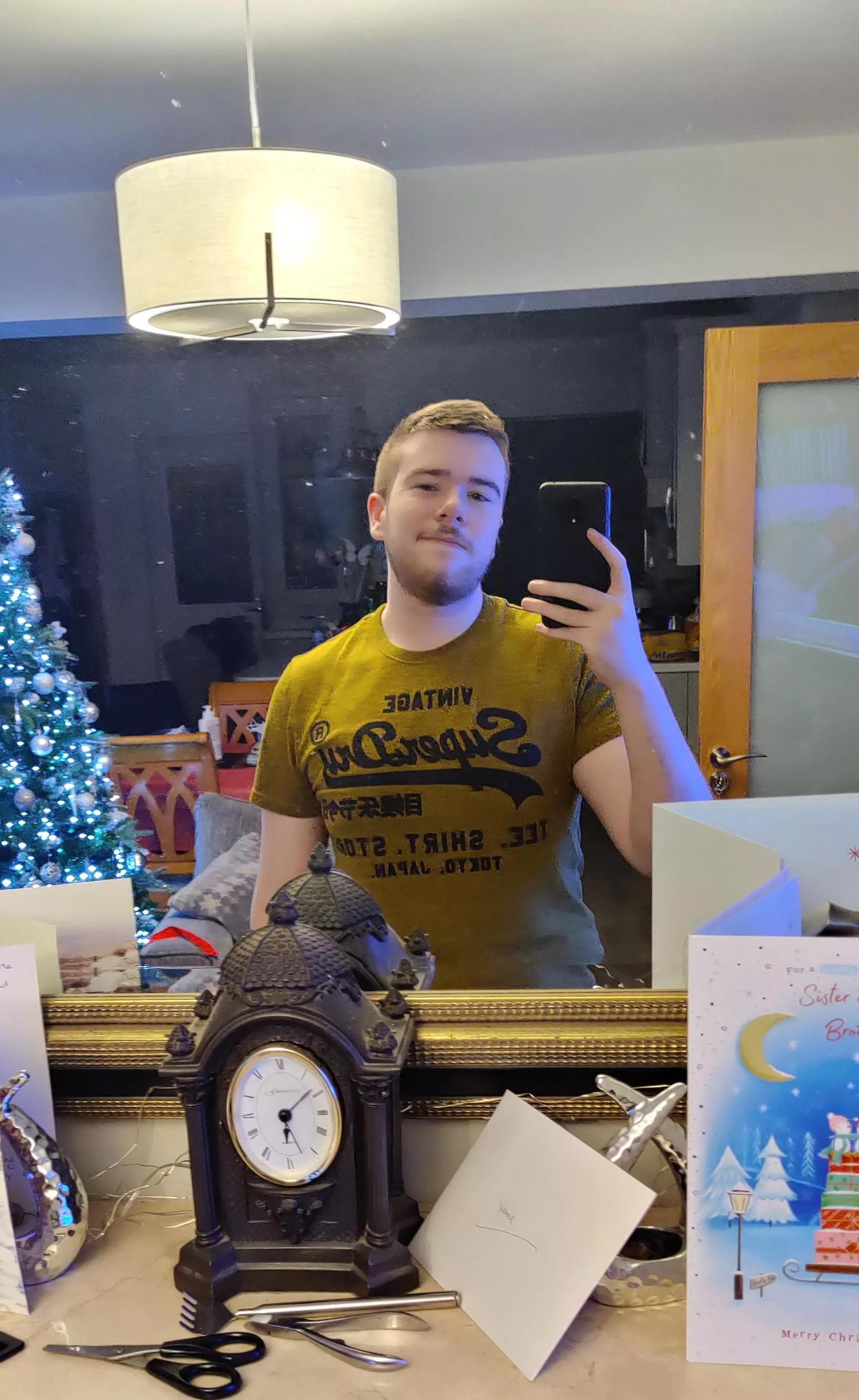 What if we kissed at midnight 😳😼