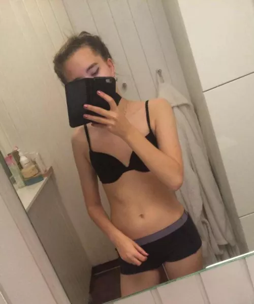 What position would you take my virginity in? 😍 What position would you take my virginity in? 😍