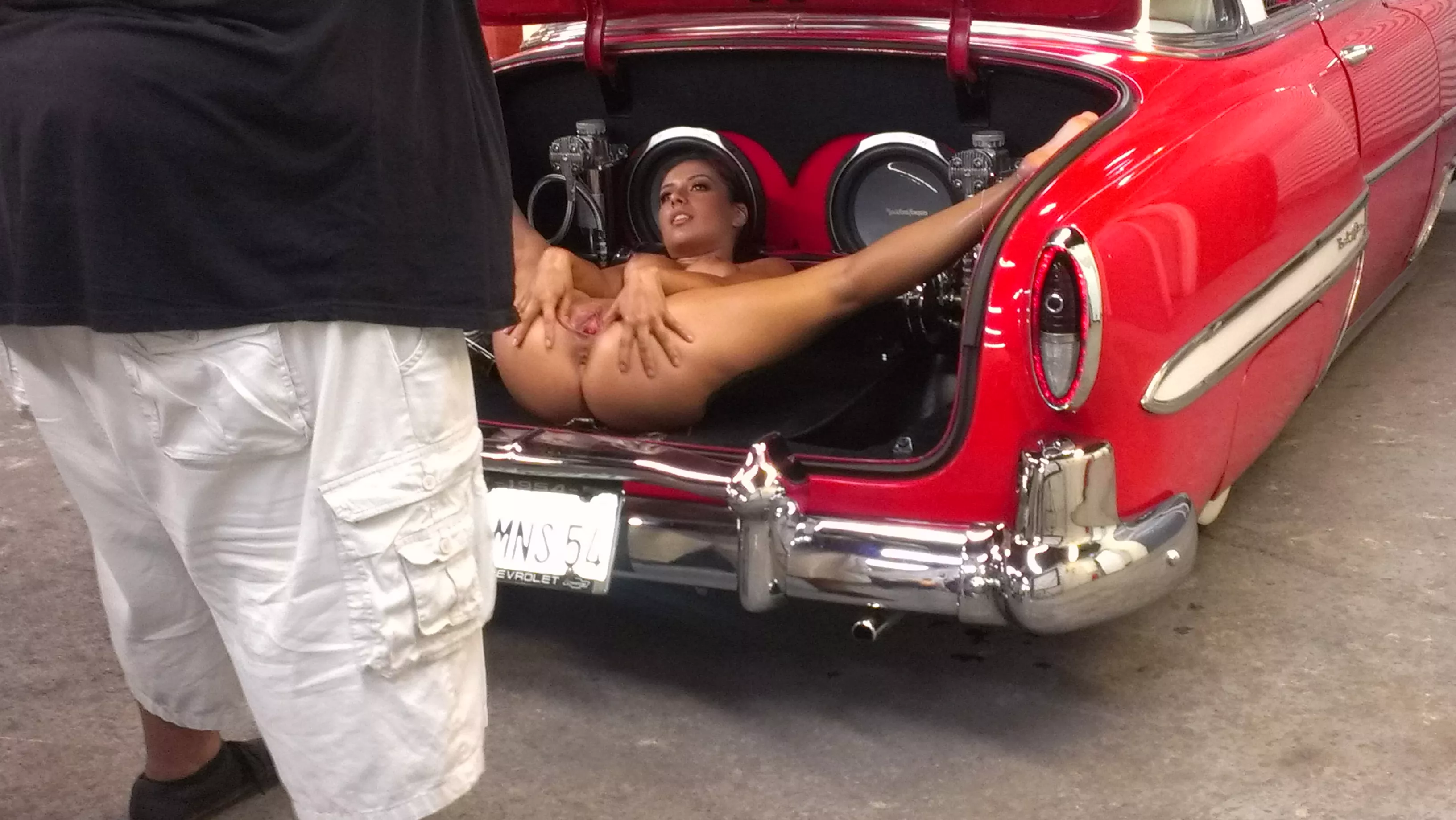 What scene is this? What scene is this?