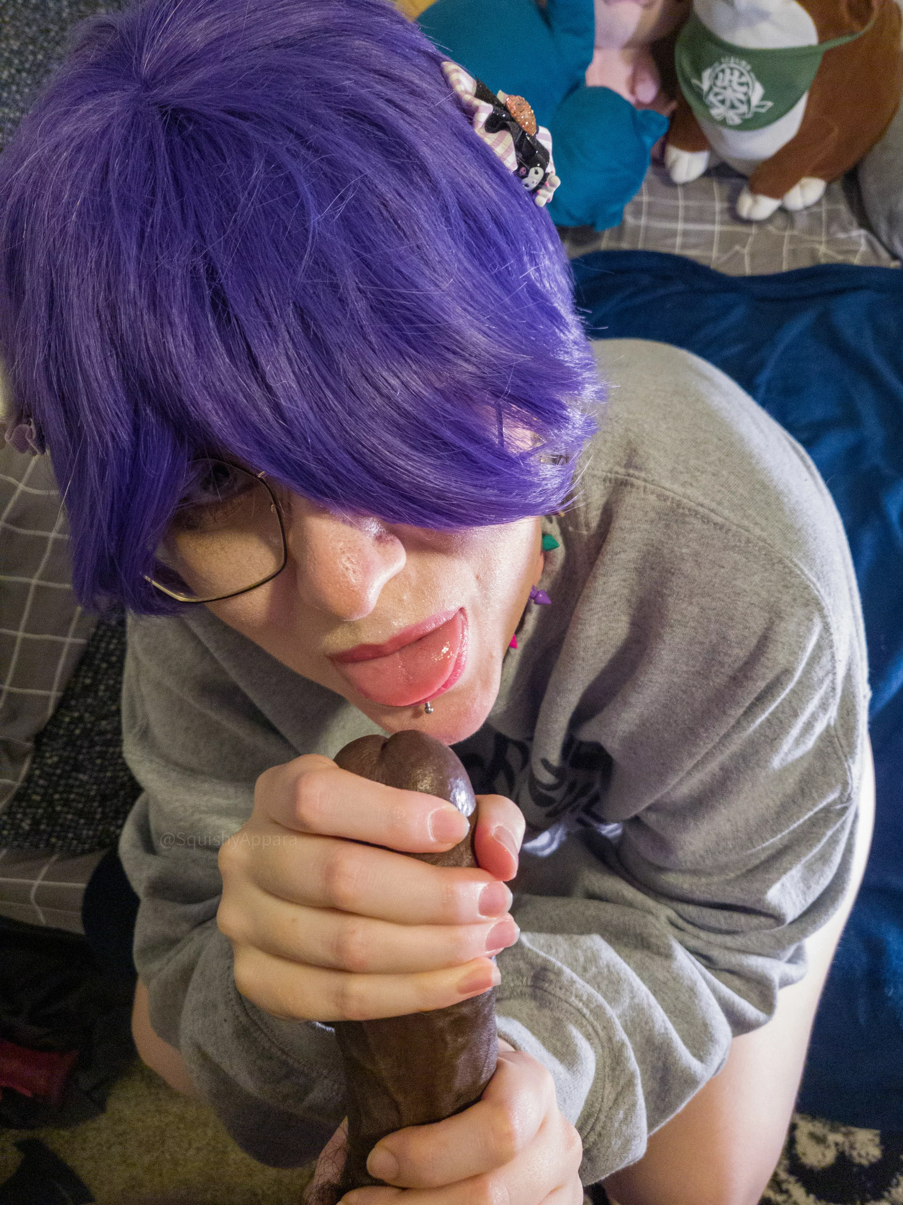 What should I be doing with this nice cock here?