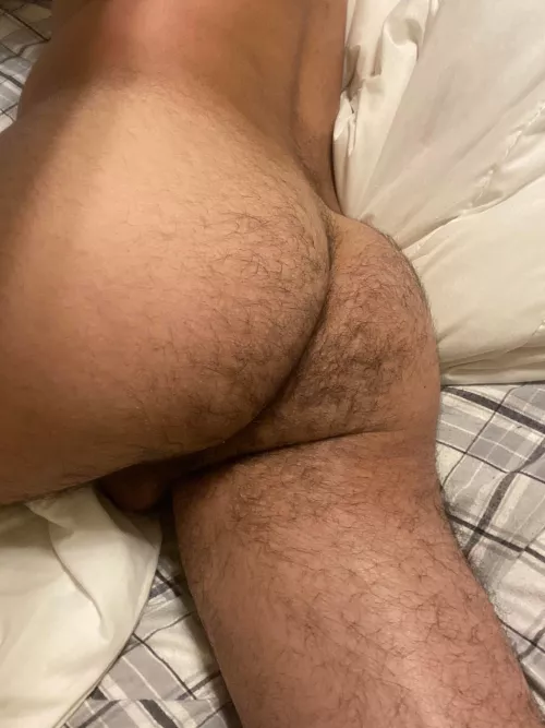 What would you do if you found me like this in your bed?? Dms open ;)