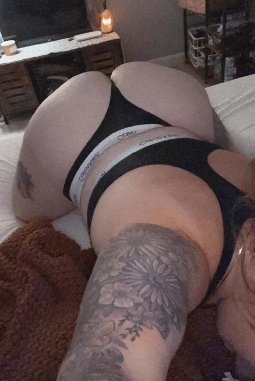 What would you do to me from behind? 🍑