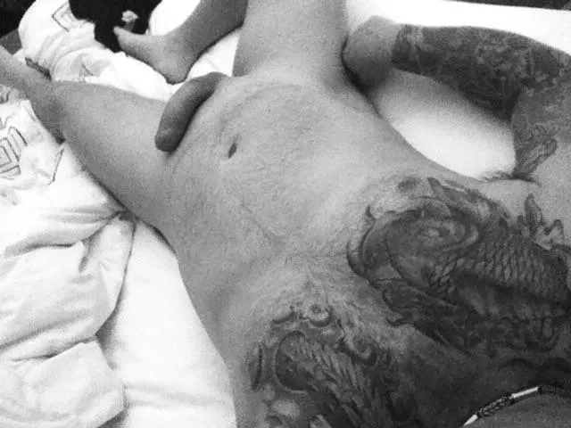 What would you do to my hubby while I watch? What would you do to my hubby while I watch?