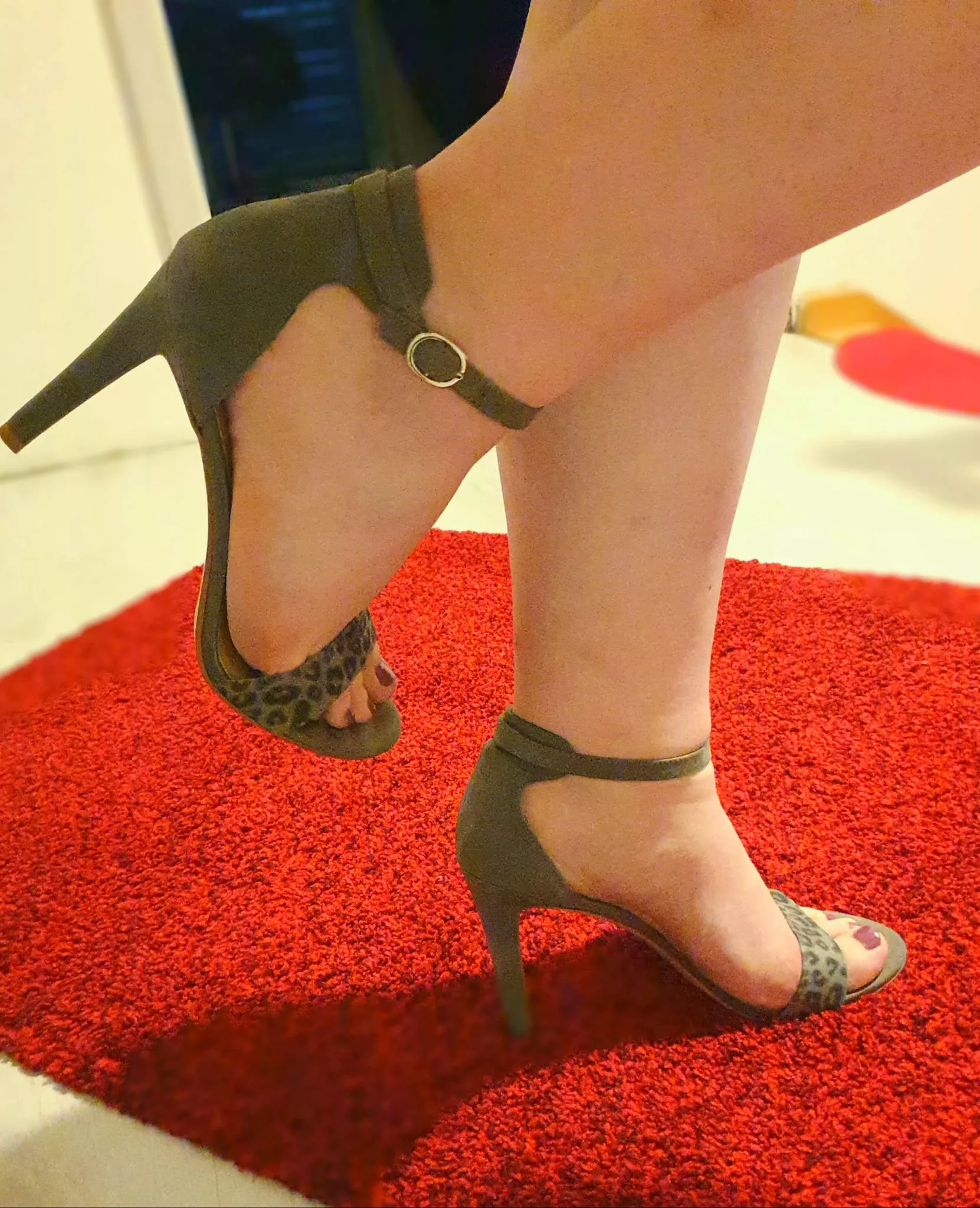 What would you do to these sandals? ;) What would you do to these sandals? ;)