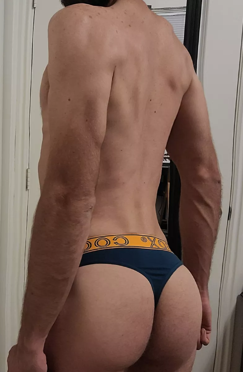 What would you rate my bum? Average, good ๐ค What would you rate my bum? Average, good ๐ค
