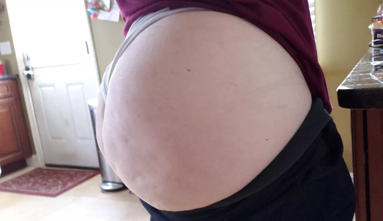 What you guys think of my thicc 40yr old wife . Dms welcome if you wanna chat bout wives/gfs . Kik is redmax2000 What you guys think of my thicc 40yr old wife . Dms welcome if you wanna chat bout wives/gfs . Kik is redmax2000