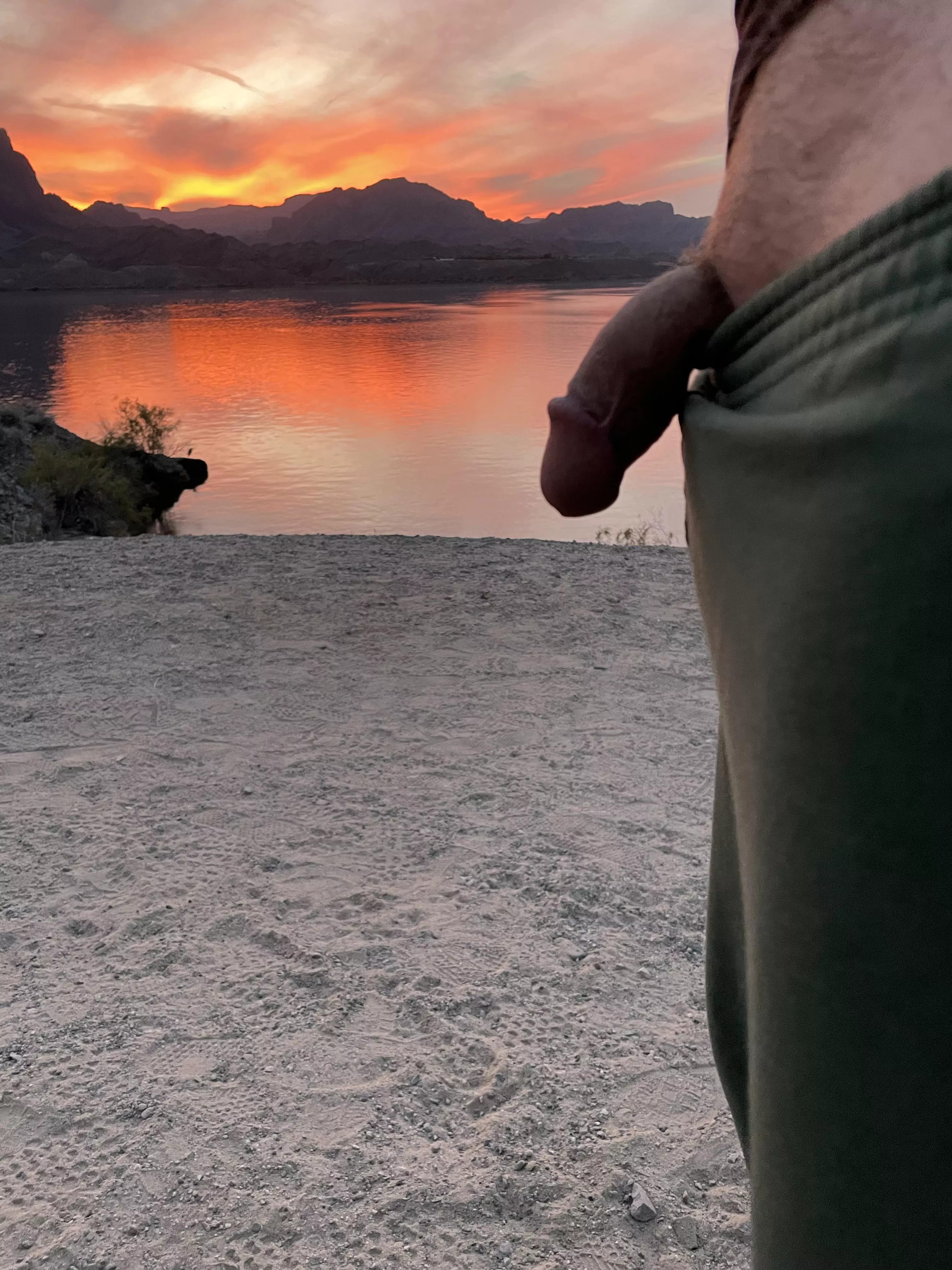 Whatβs better? Sunset orβ¦ Whatβs better? Sunset orβ¦