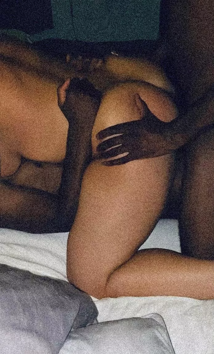 Whats better than taking 1 BBC? Taking 2 of course ????????