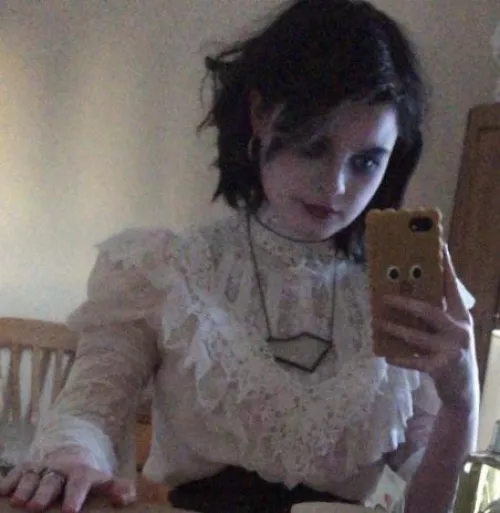 whatβs the consensus on this look where I looked like the woman from insidious? whatβs the consensus on this look where I looked like the woman from insidious?