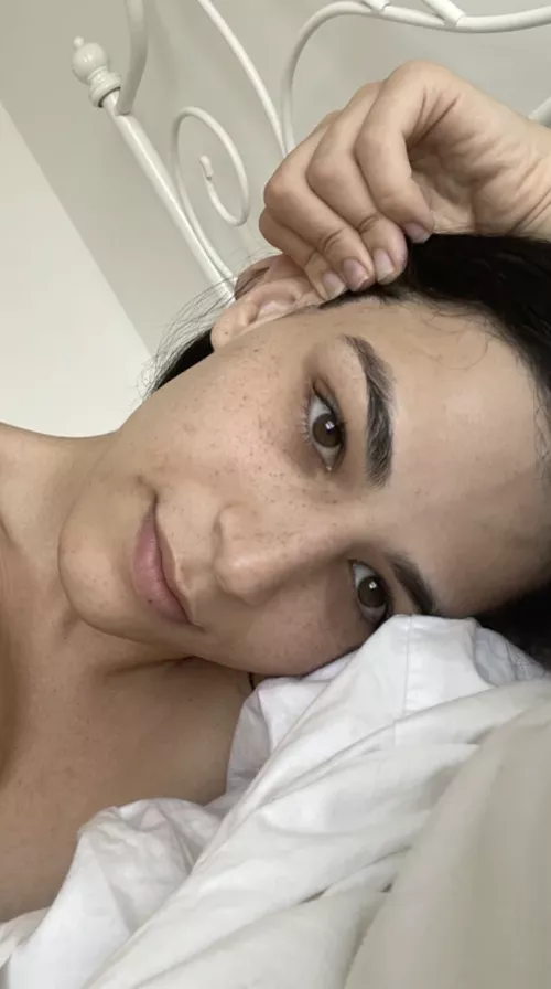 What's the first thing you think of when you see me? c: