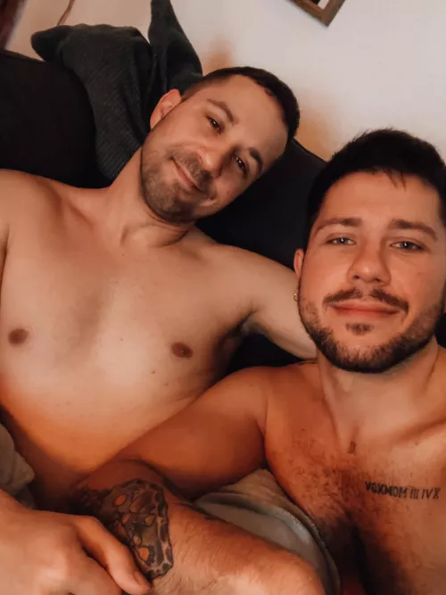 What’s up bros? :)