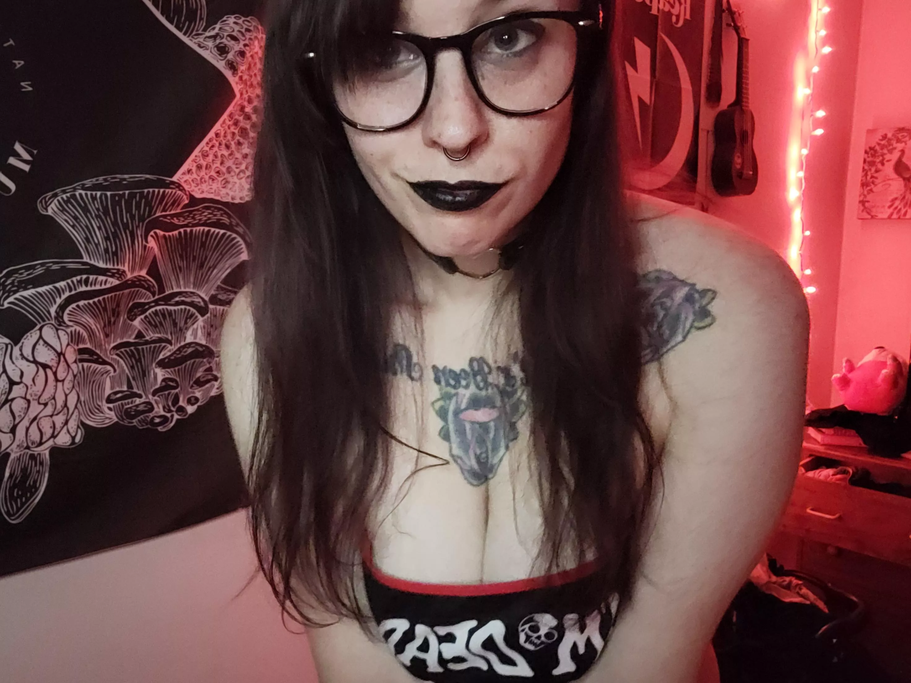 what's your favorite song right now? what's your favorite song right now?