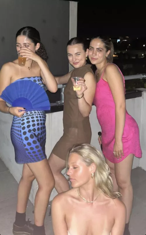 What’s your order? 1-3 standing, 4 kneeling