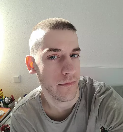 When every last bit of your acne is gone and you realize you have great skin now When every last bit of your acne is gone and you realize you have great skin now