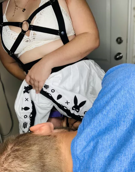 When I can’t get my big cock in I make sure to have one of my slaves do it before I demolish him with it 😈