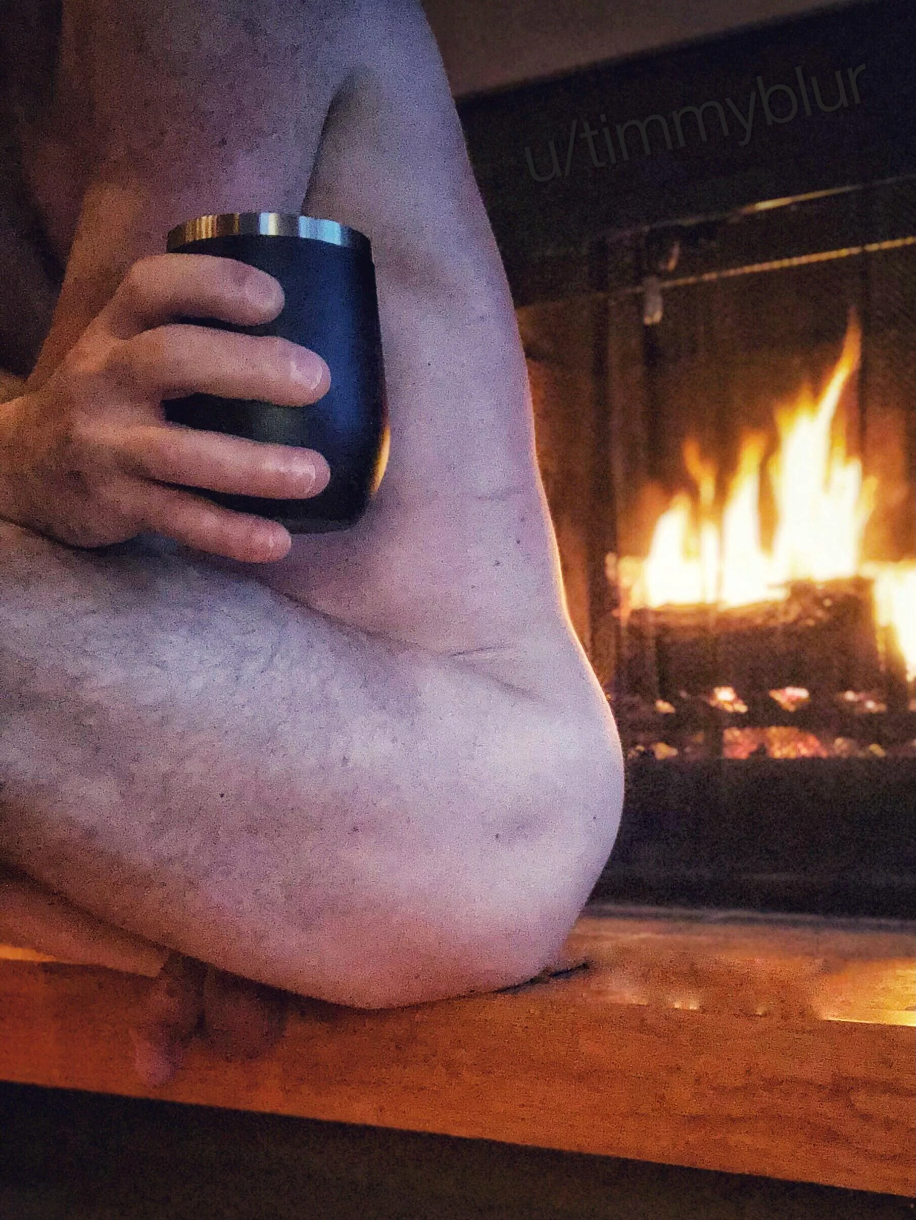 When I wake up cold and tired, it’s good to warm my bones beside the fire… 🎶