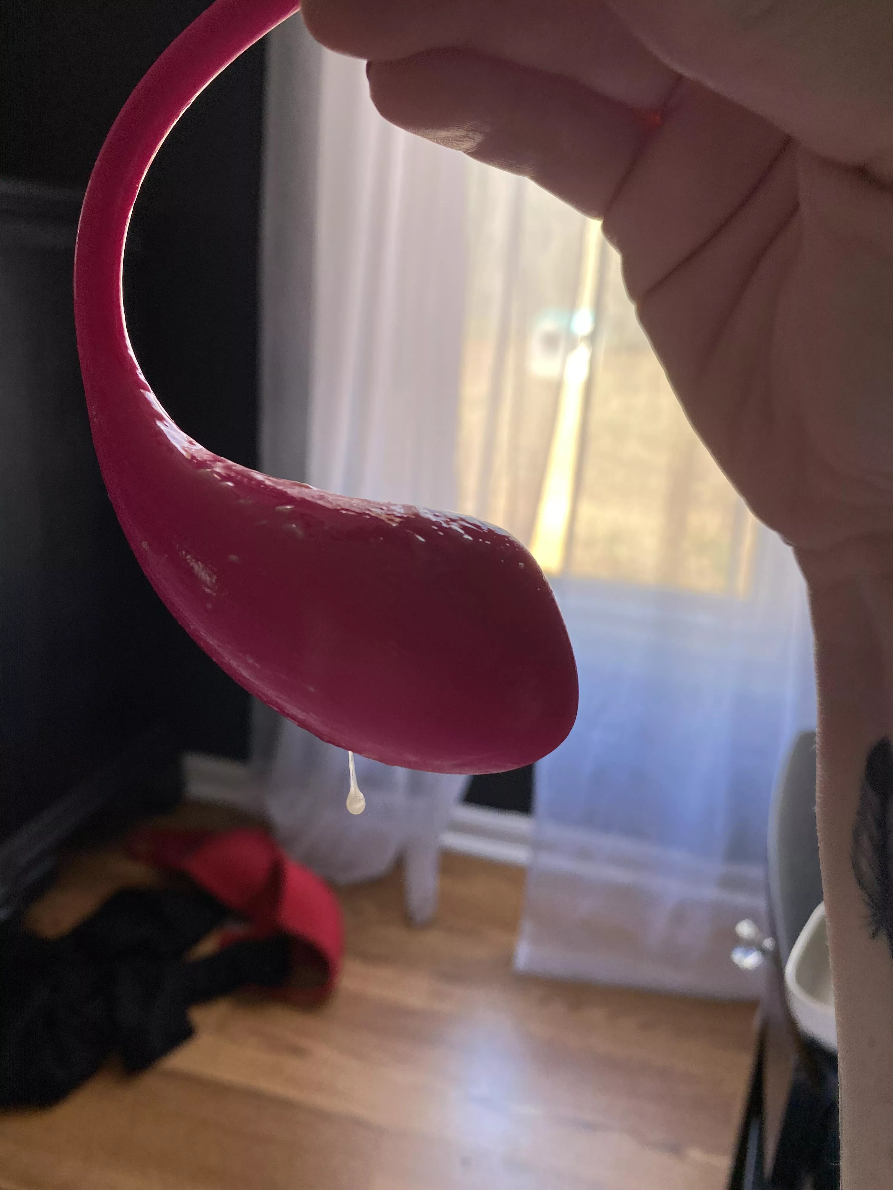 When the wolf is away, mama likes to play…