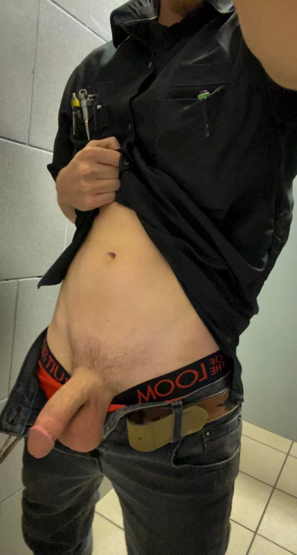 when there’s no cars to work on, you sneak off to snap some nudes when there’s no cars to work on, you sneak off to snap some nudes